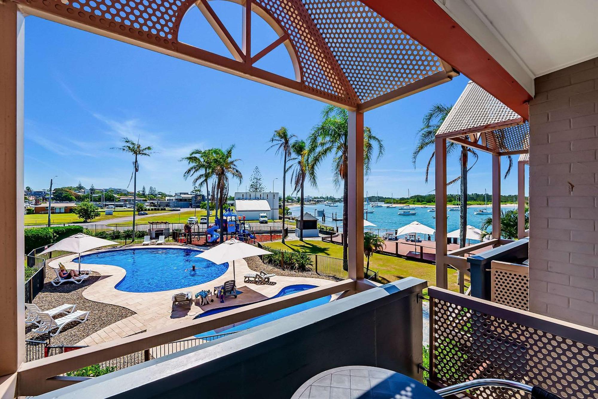 Comfort Waters Edge 4* Port Macquarie