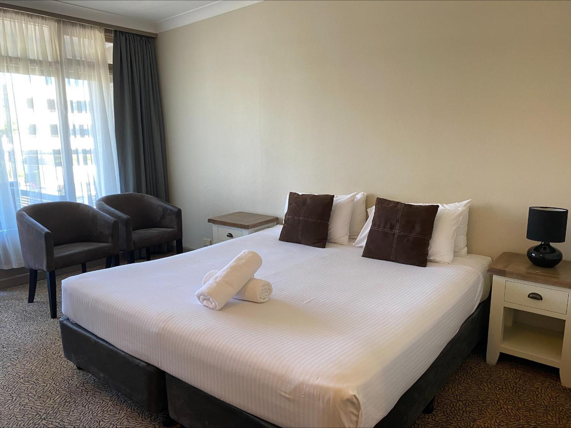 Comfort Waters Edge 4* Port Macquarie