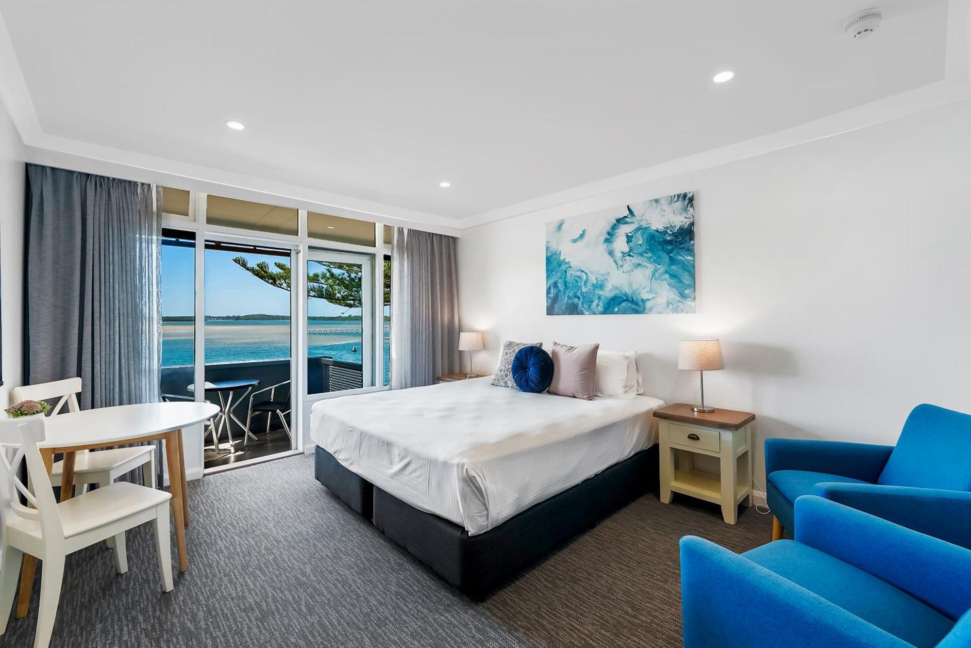 Resort Comfort Waters Edge Port Macquarie