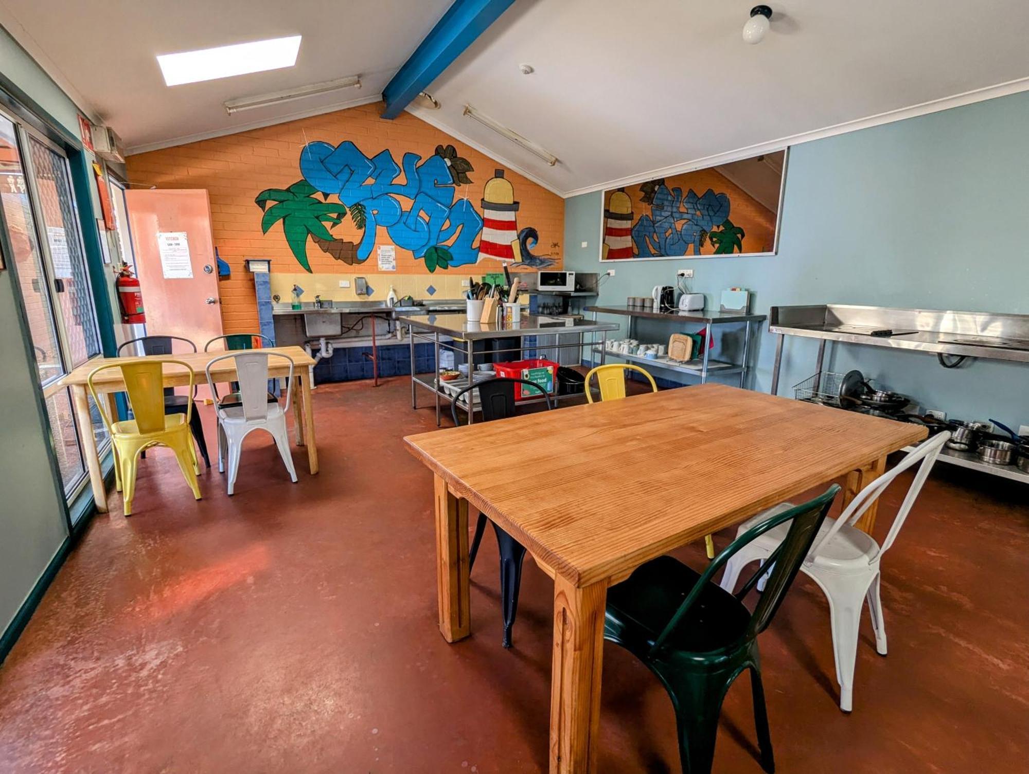 Ozzie Pozzie Backpackers - Yha Port Macquarie