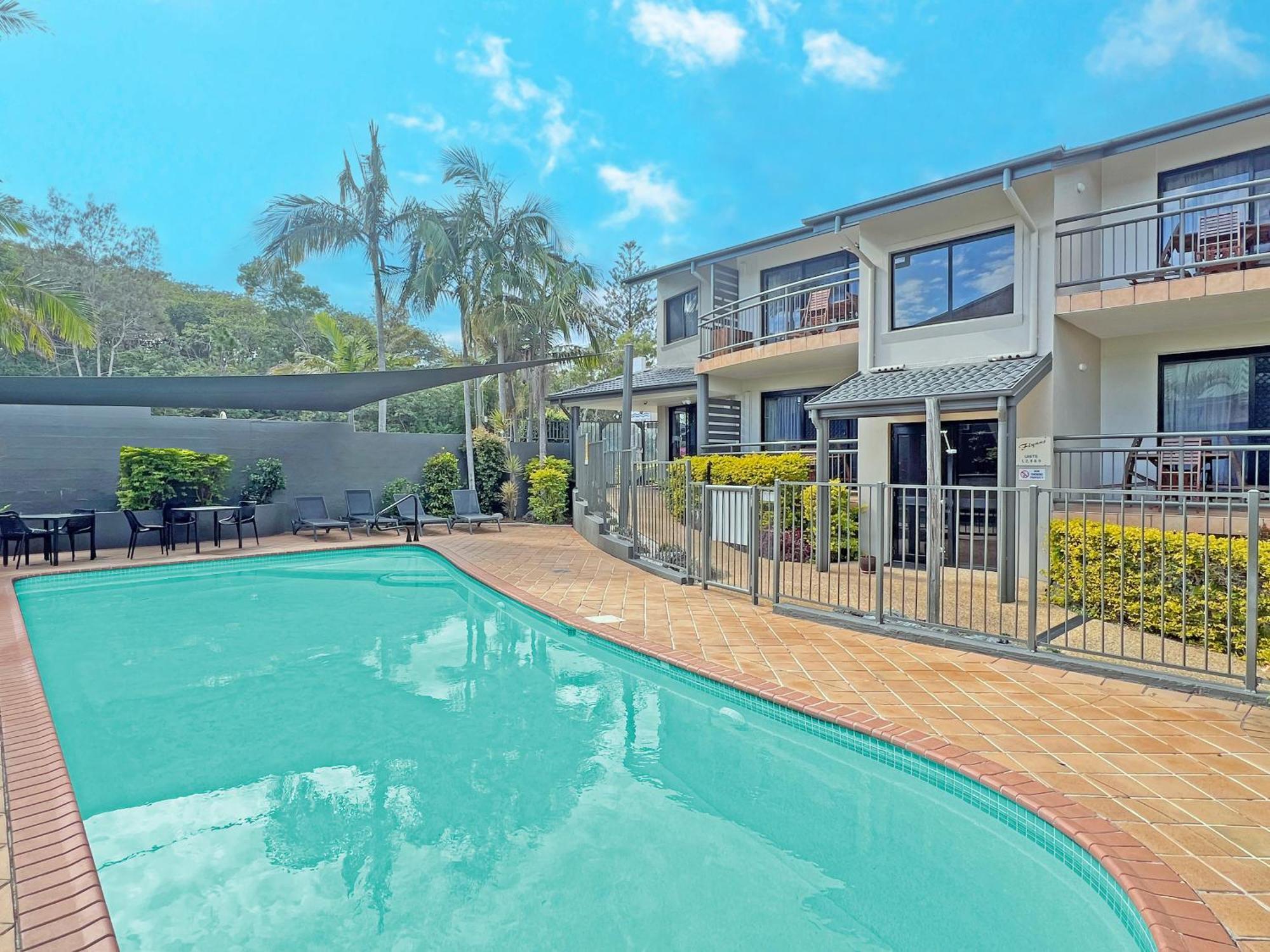 Aparthotel Beaches 4*