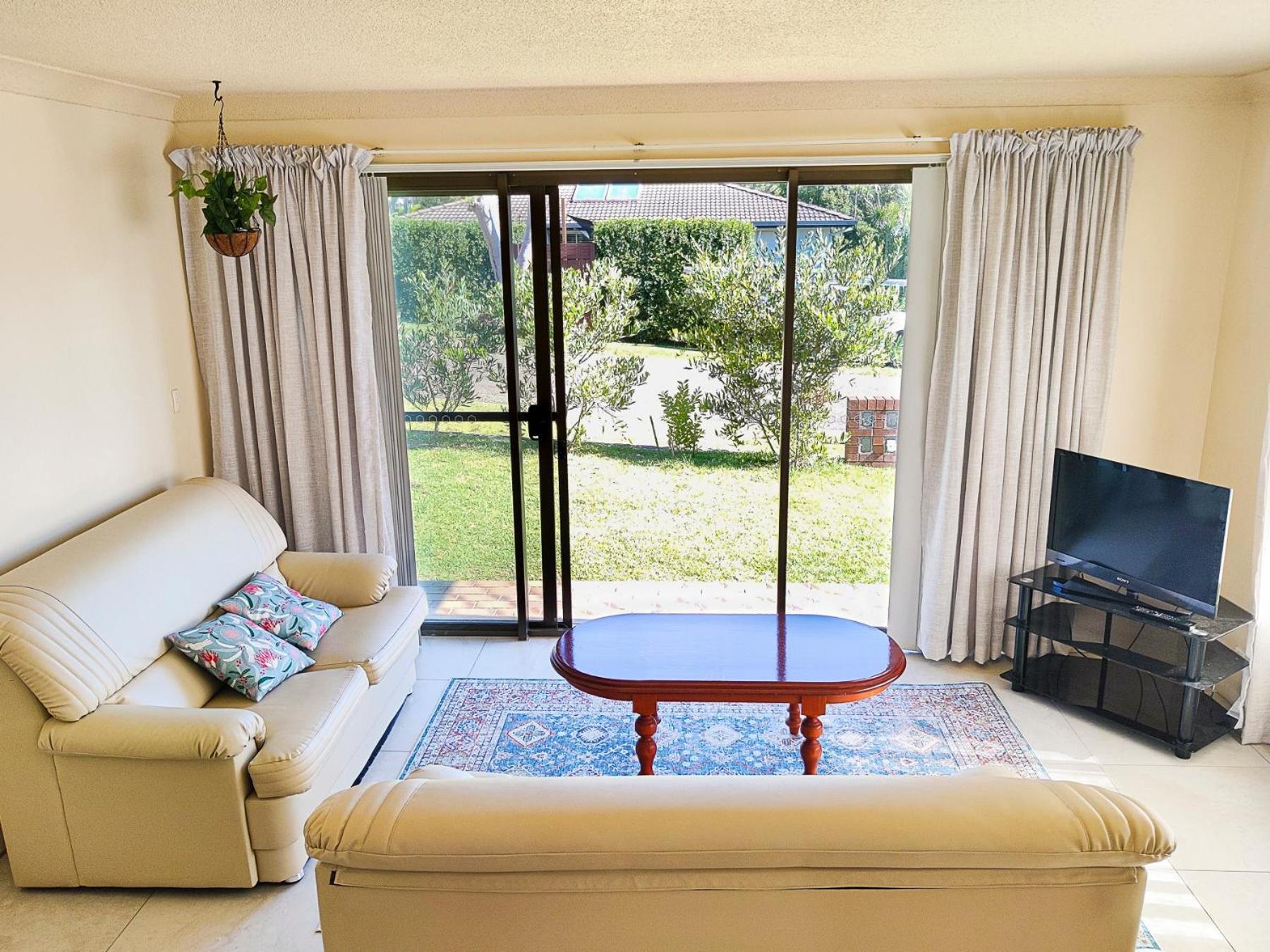 Wattle Court 1 * Port Macquarie