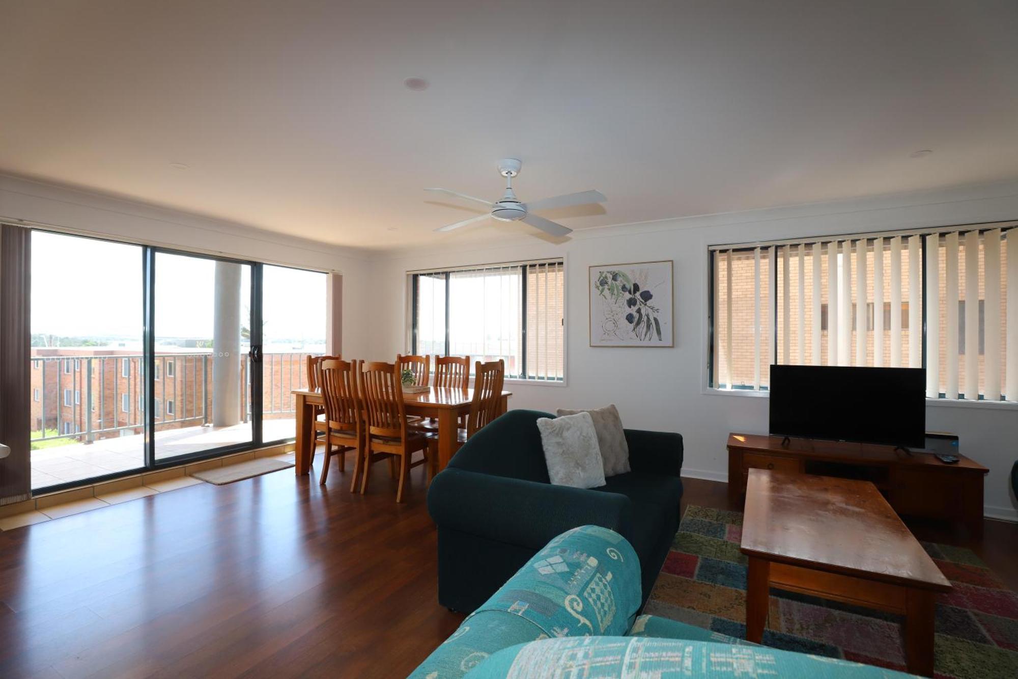 Riverview 13 Apartment