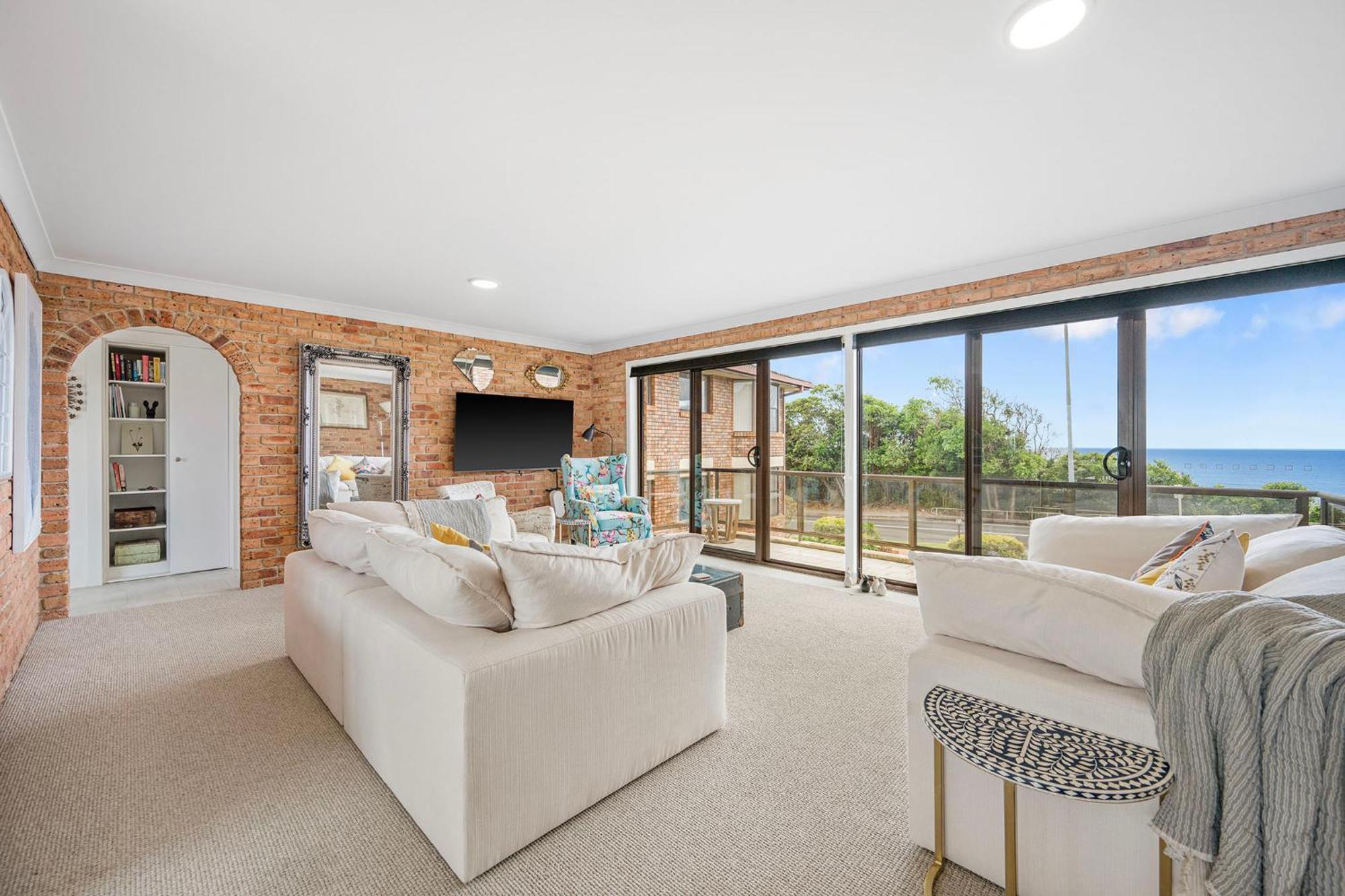 Ocean Vista Apartment