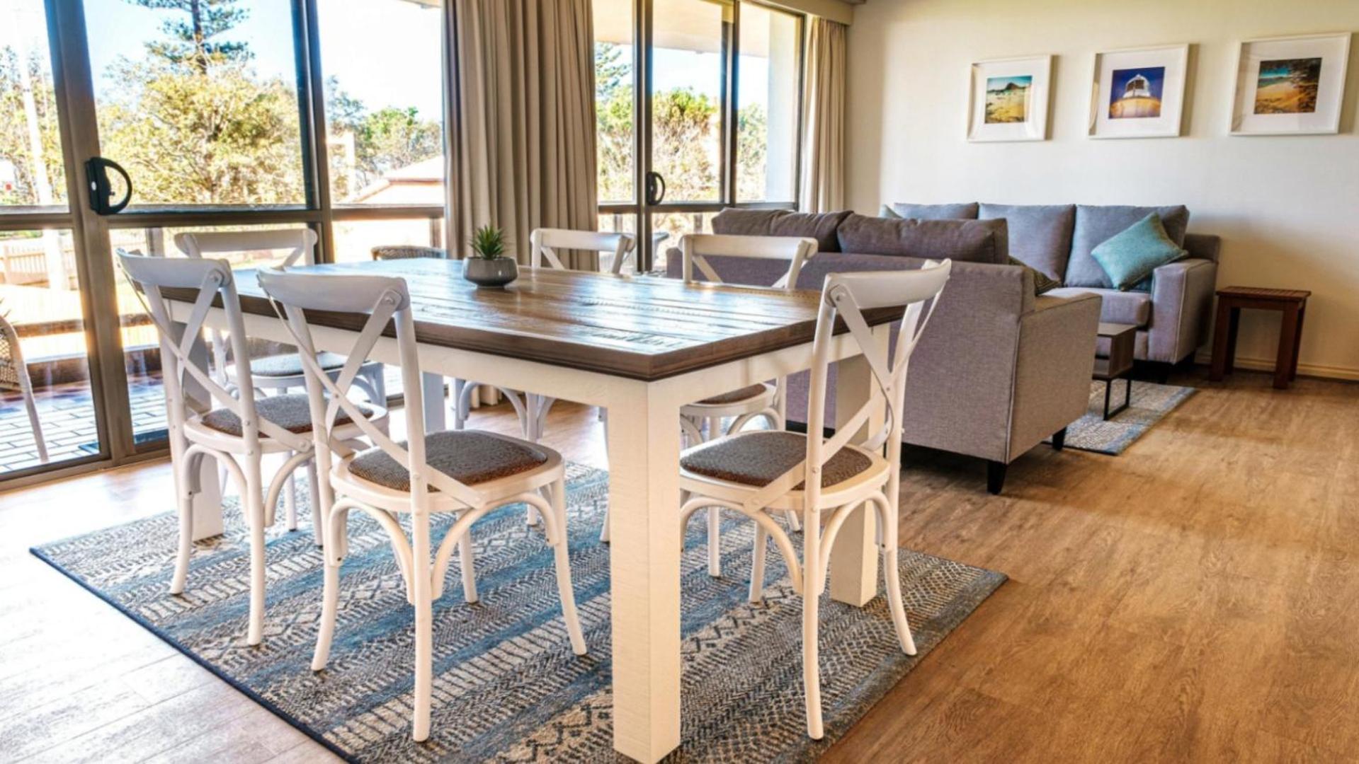 Holiday home Perfectly Positioned Beachfront - Unit 6 Port Macquarie
