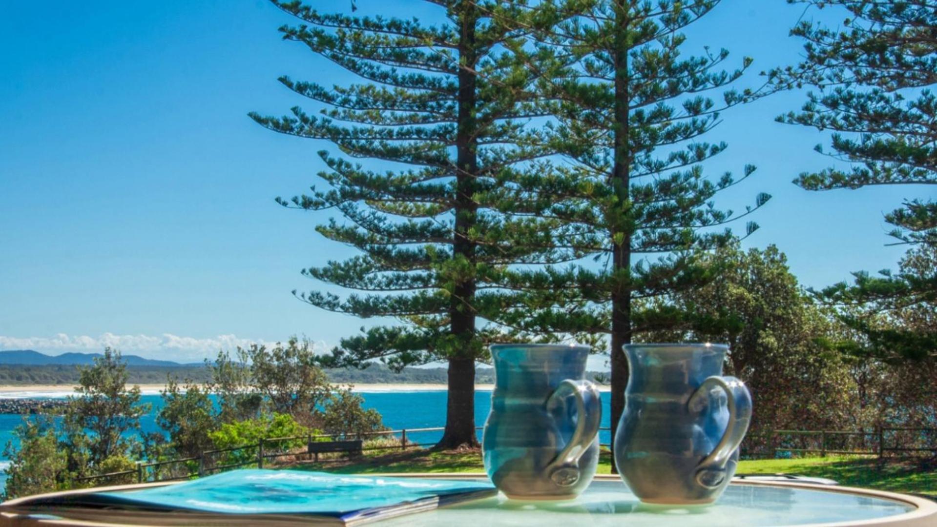 Perfectly Positioned Beachfront - Unit 6 Port Macquarie