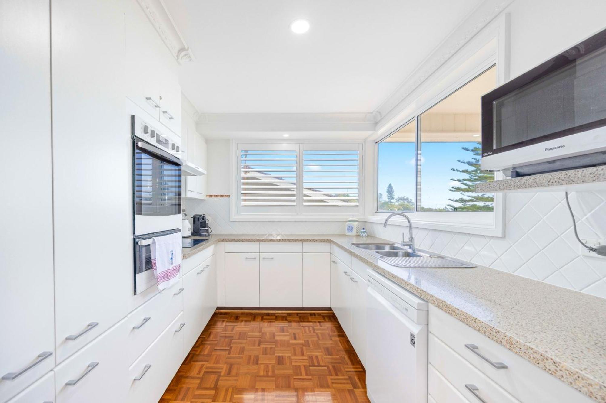 Beached At Lighthouse - Stunning Ocean Views And Pool Port Macquarie