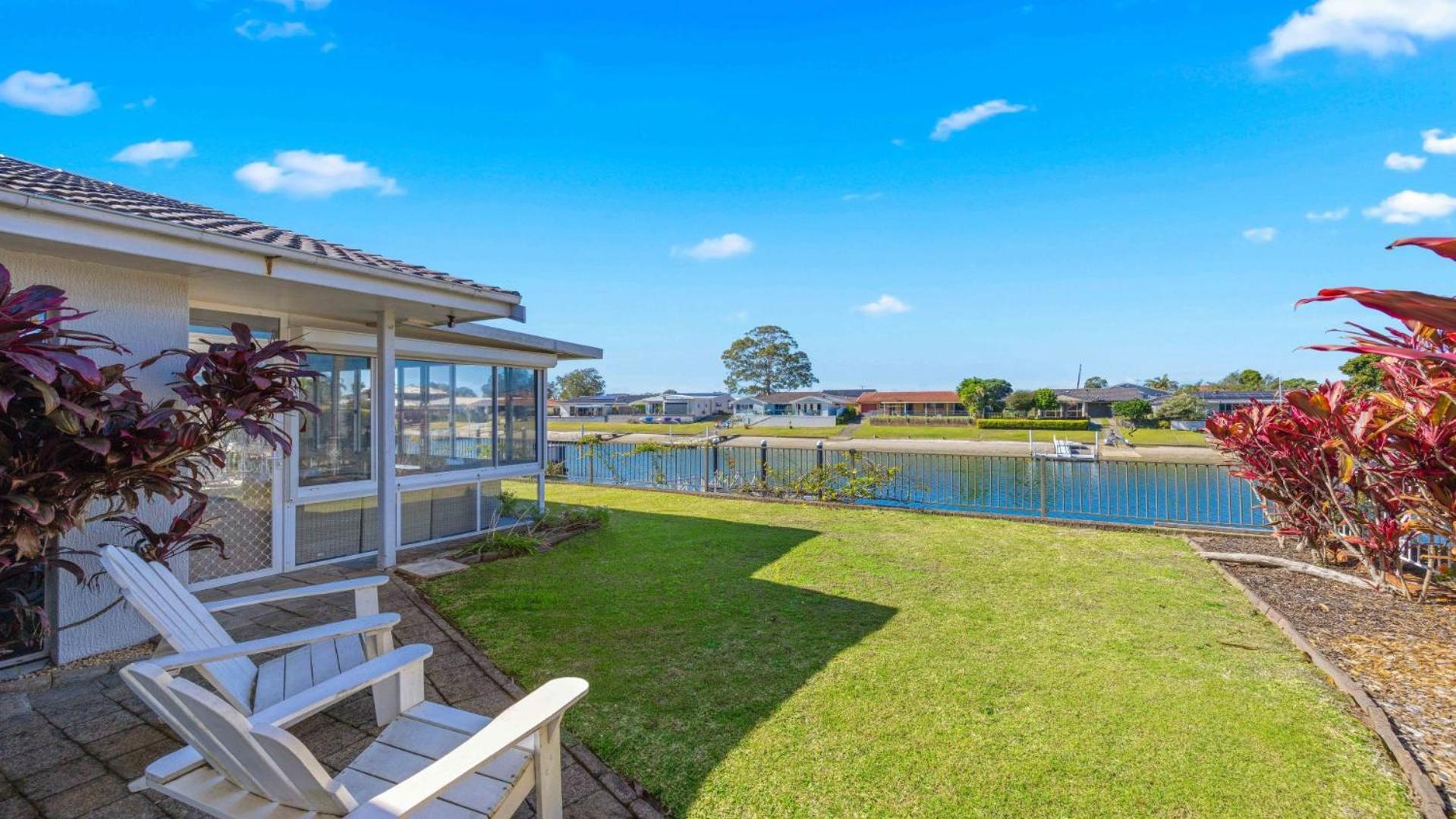 Hibbard Waterfront Escape Holiday home Port Macquarie