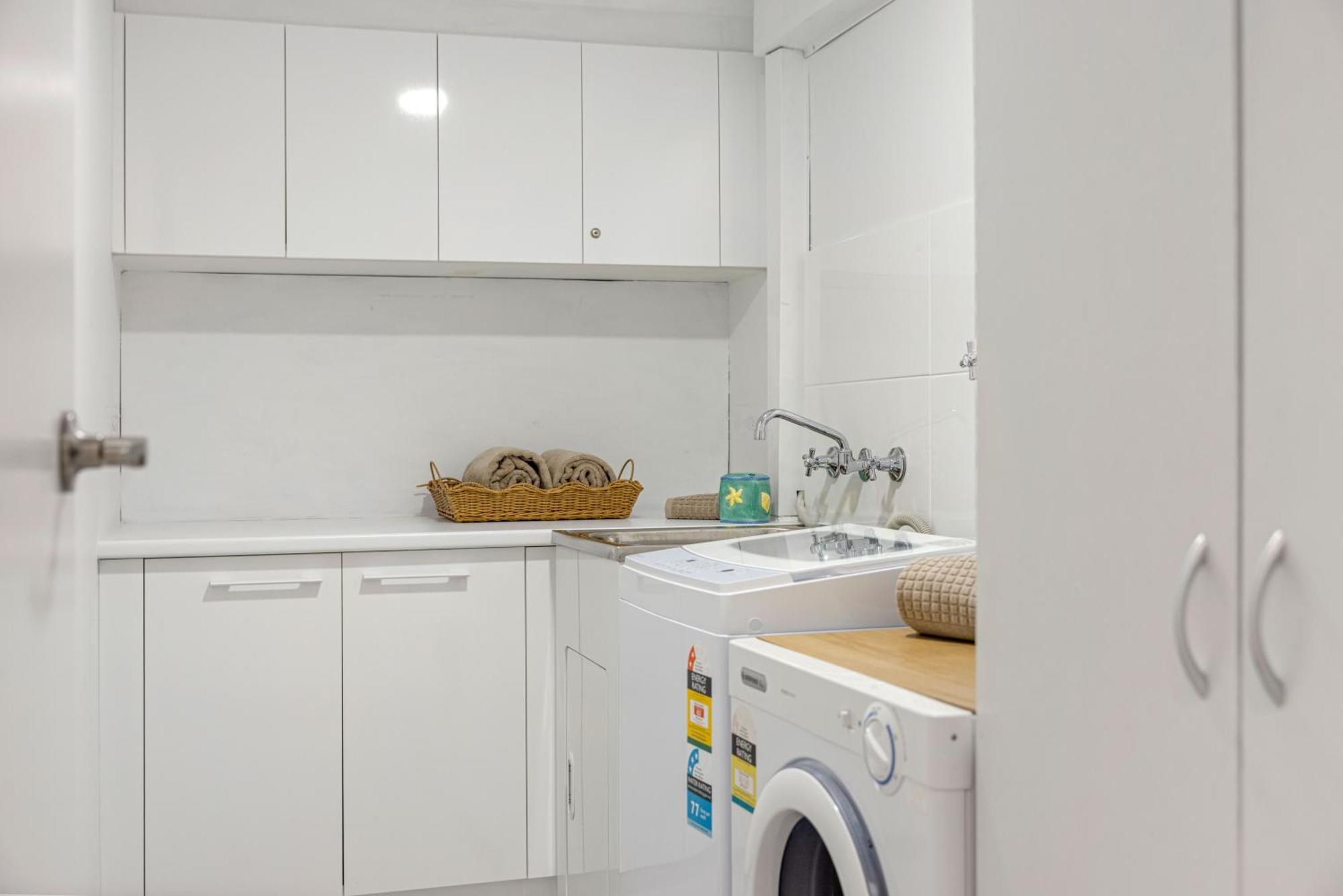 Shelly Cove 12 - Common Pool Apartment