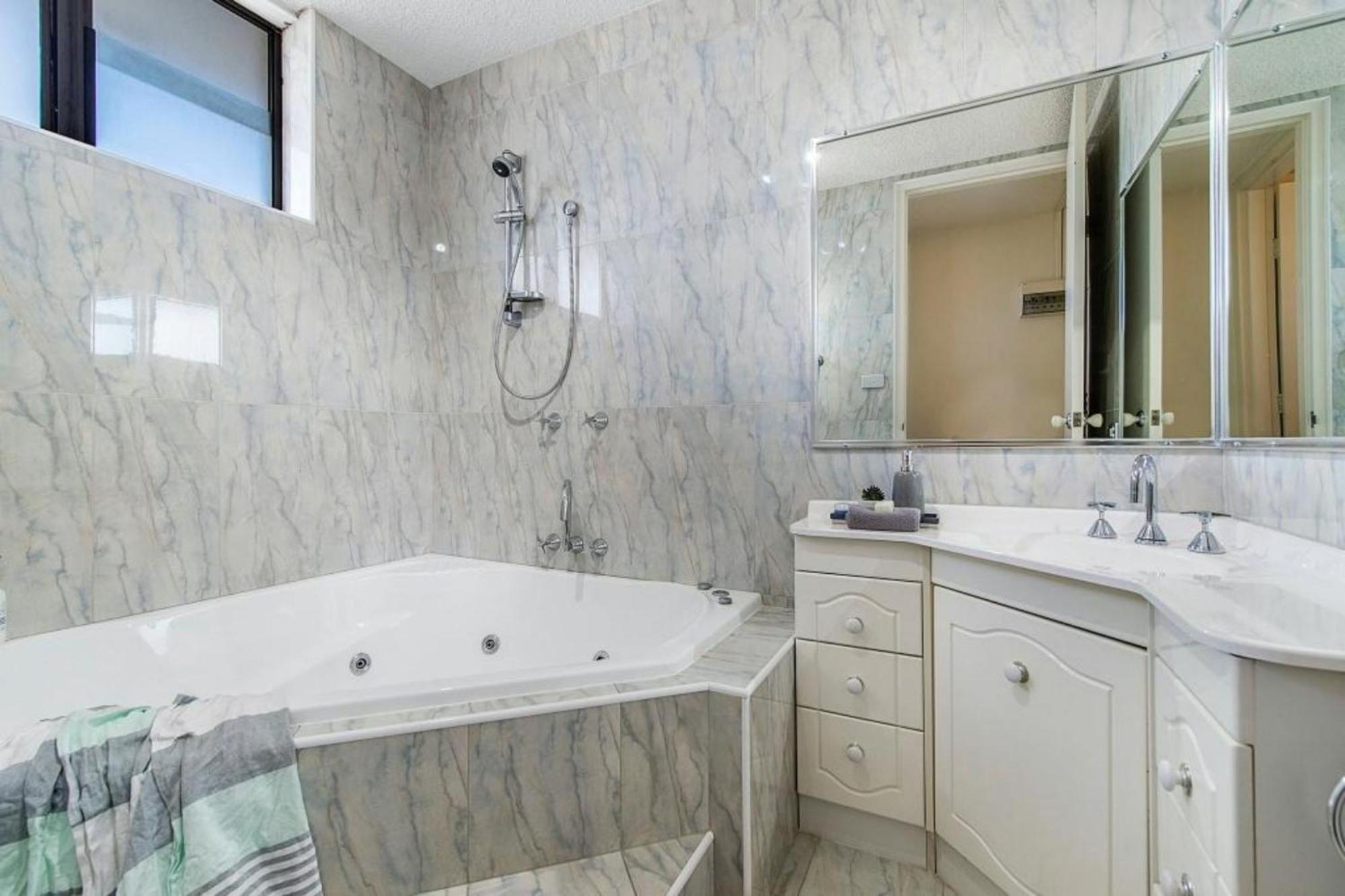 Tasman Towers Penthouse 21 * Port Macquarie