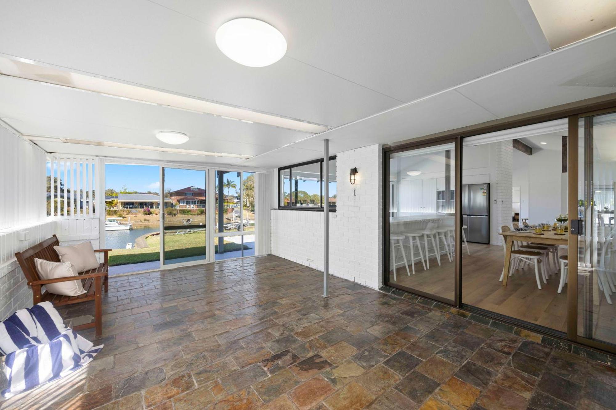 Deja Bleu - Great Family With Jetty Holiday home *
