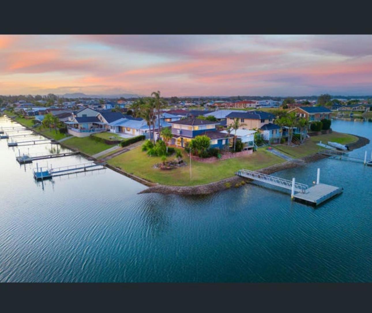 Holiday home Newport Island Port Macquarie