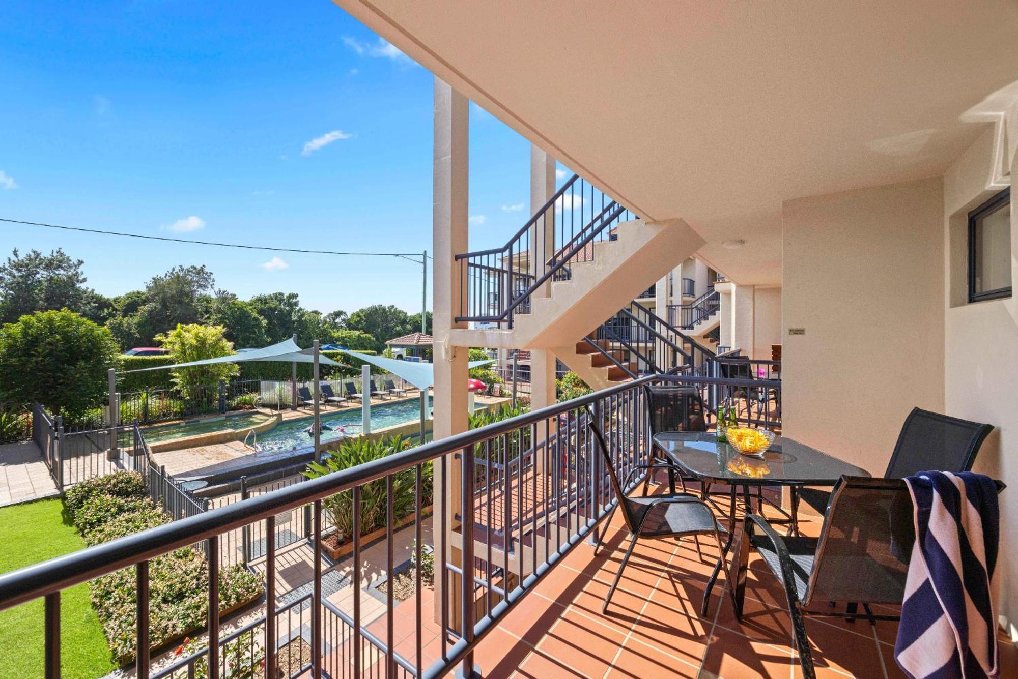 205 South Pacific - Pool And Aircon * Port Macquarie