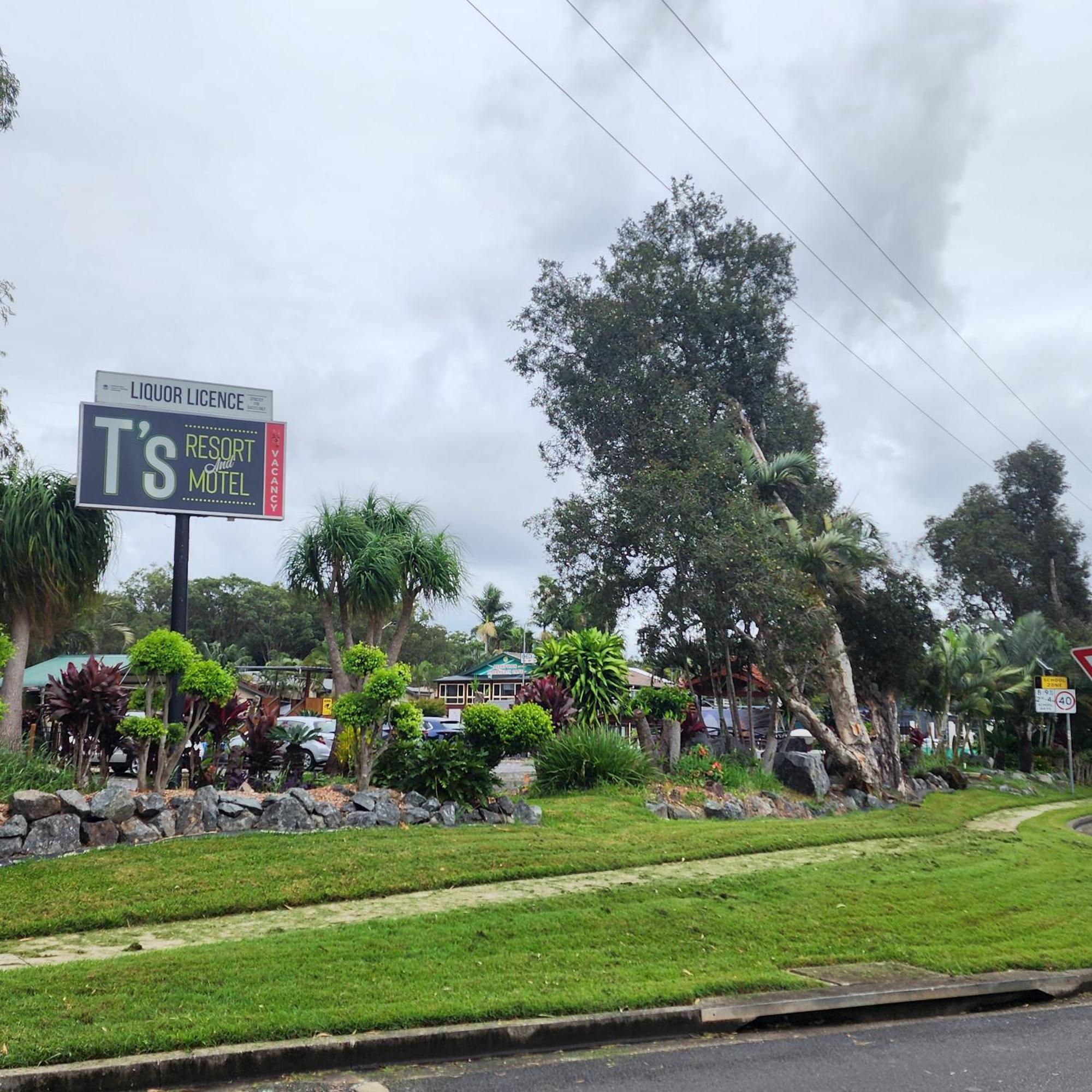 Hotel T's & Port Macquarie