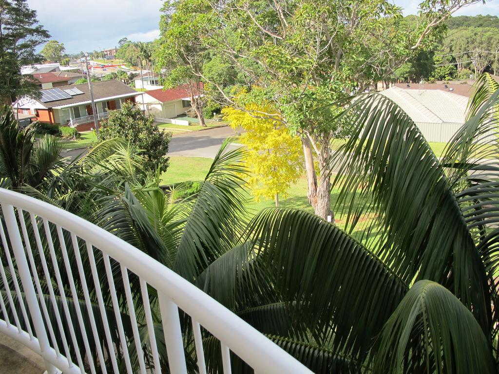 Aston Hill Motor Motel 4*