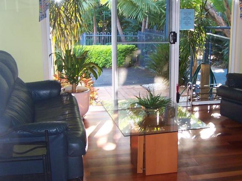 Azura House 4*