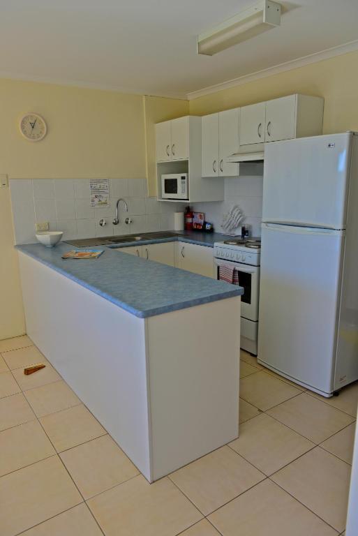 Beach House Holiday Aparthotel