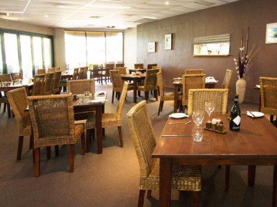 Flynns Aparthotel 4*