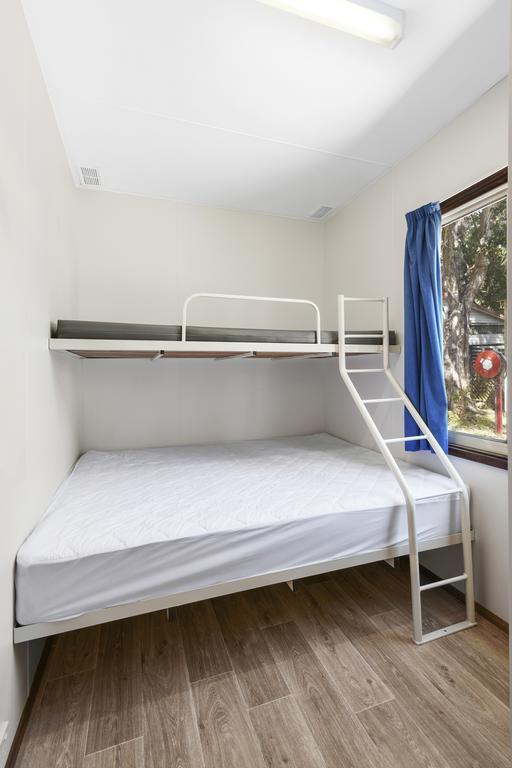 Campsite Flynns Beach Caravan Park 3*