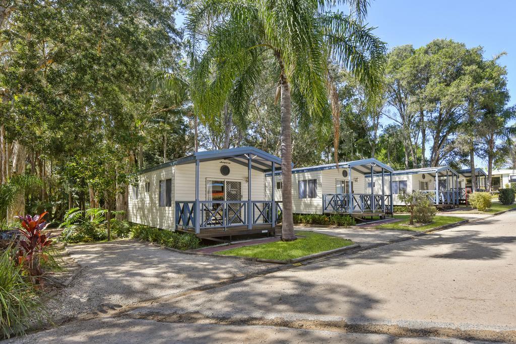 Flynns Beach Caravan Park 3*