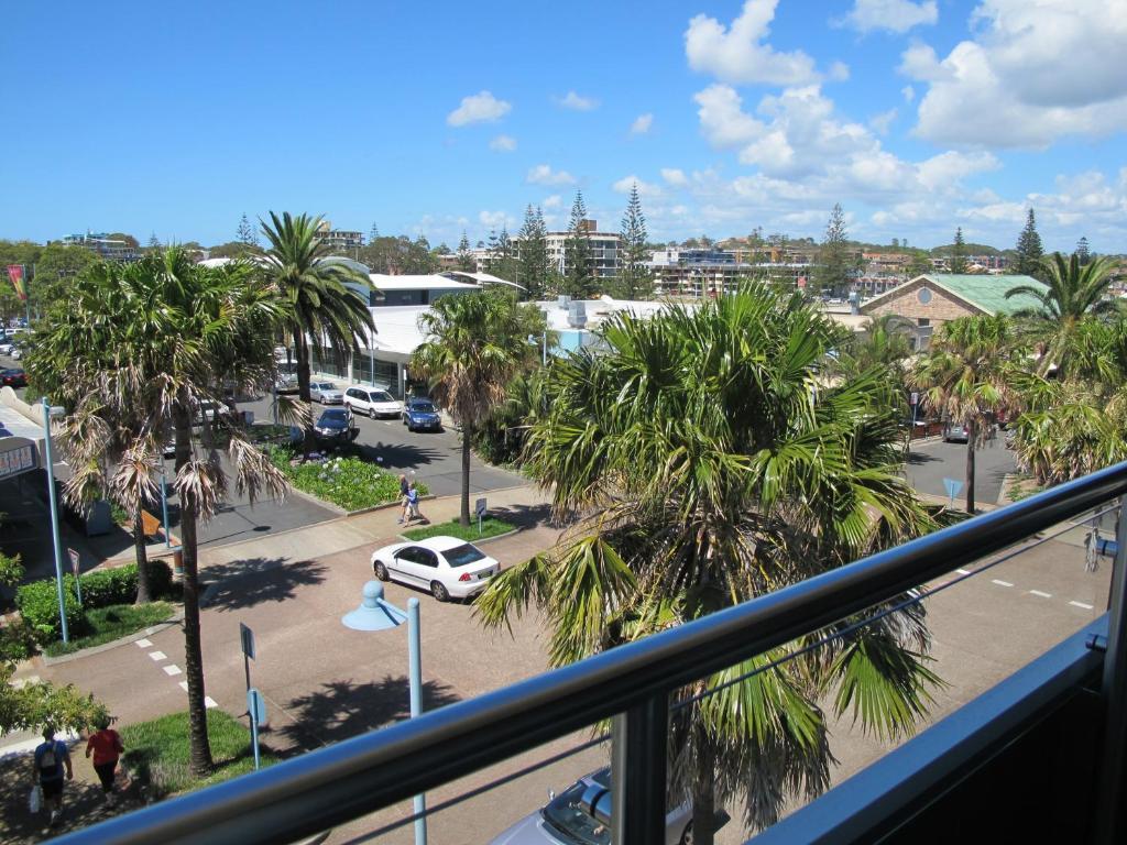 The Mid Pacific Motel 4*