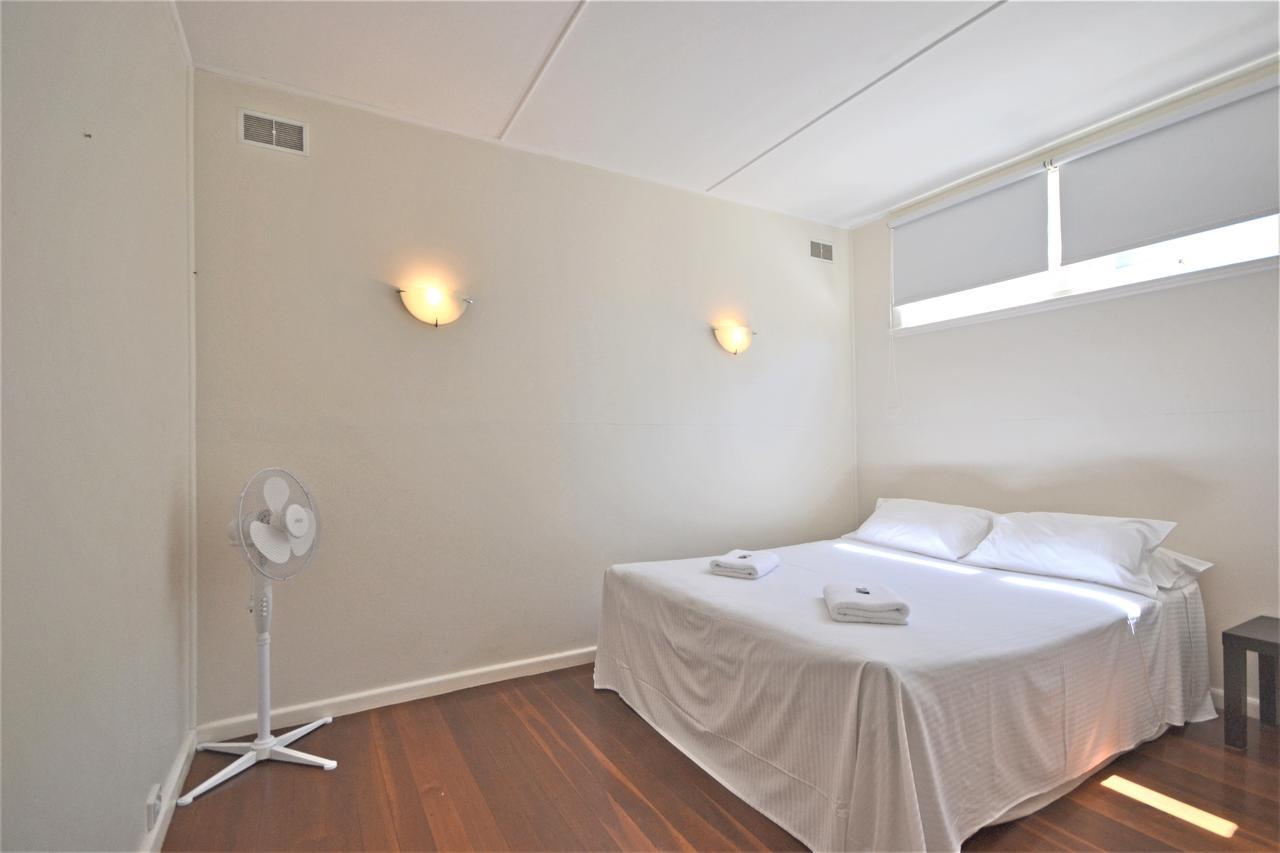 Breakers 5 2 Hill Street Apartment *