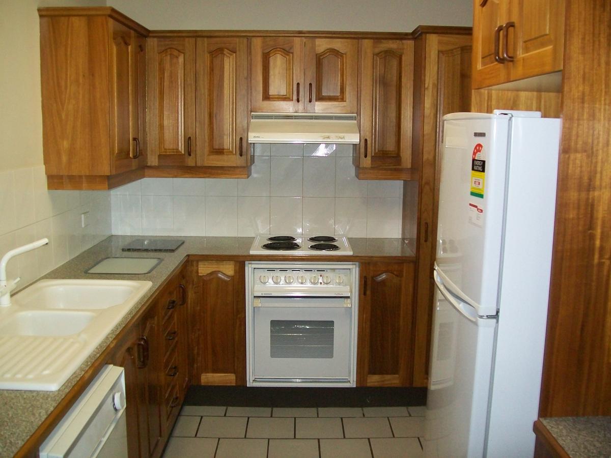 Mainsail 10 17 Owen Street *