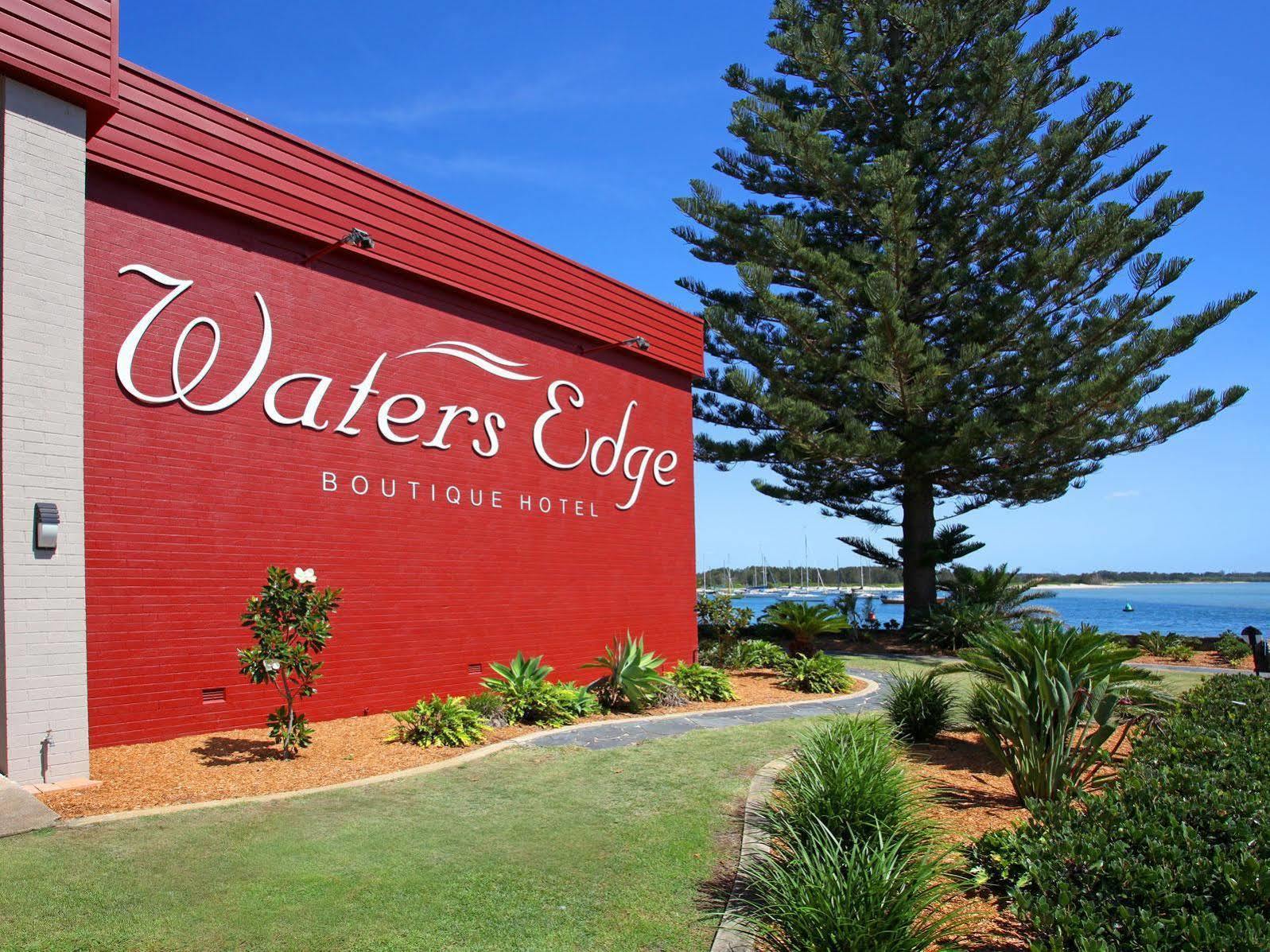 Resort Comfort Waters Edge Port Macquarie