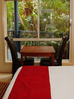 Azura House 4* Port Macquarie