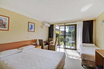 Motel Town Motor
