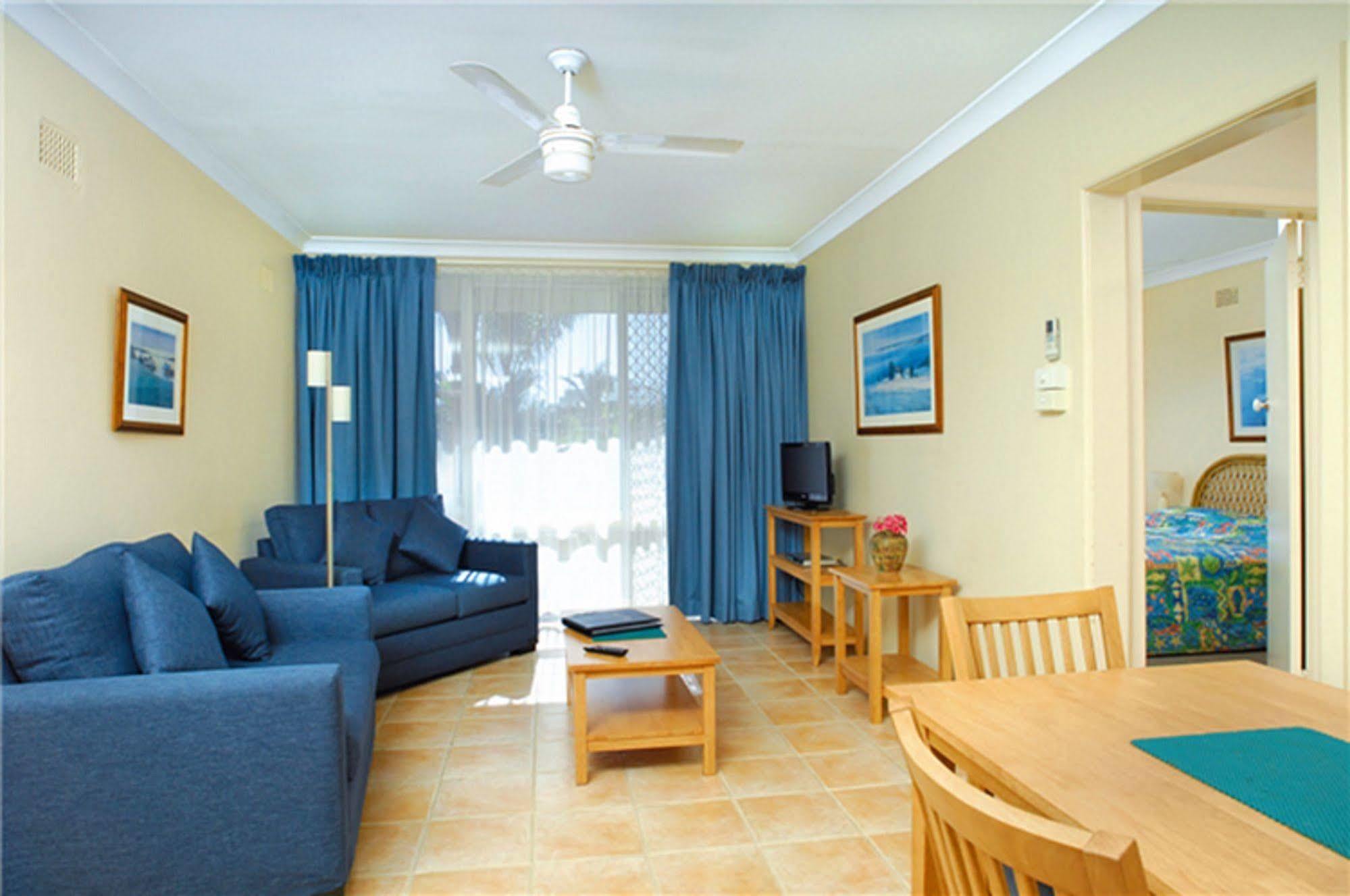 Oxley Cove 3*