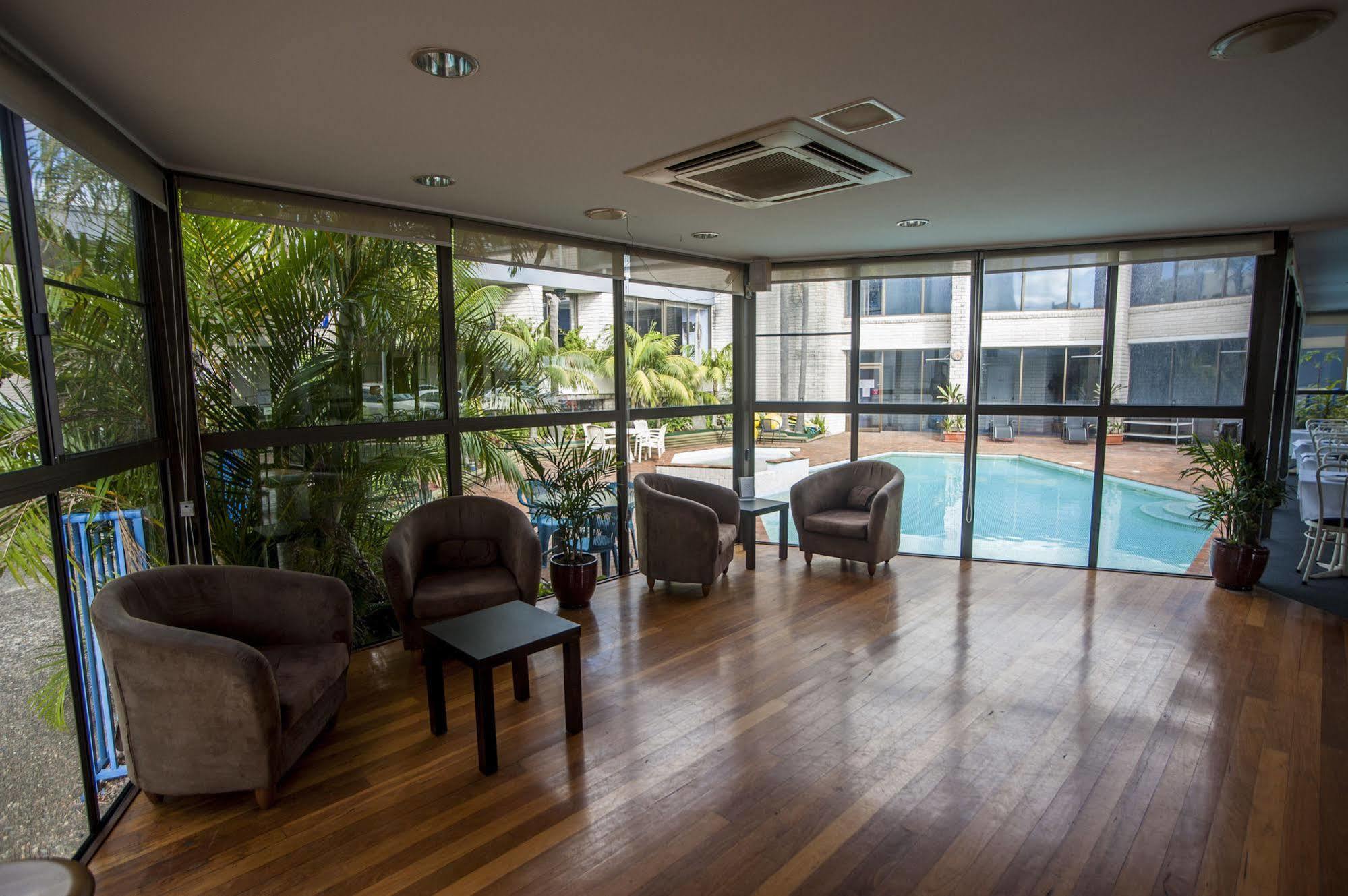 Motel Palm Court Motor Port Macquarie