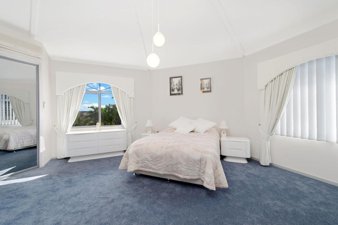 The Atrium 11 Kentia Close * Port Macquarie