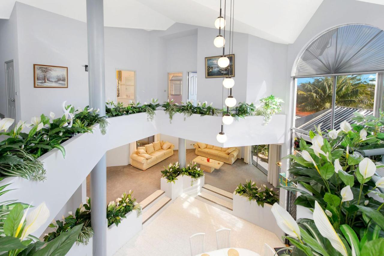 The Atrium 11 Kentia Close *
