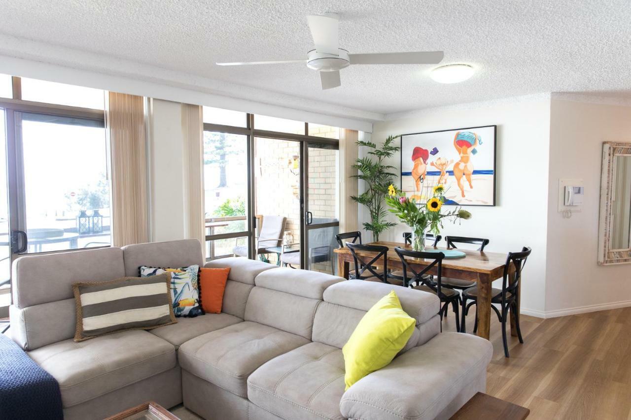Beauty At The - Modern Beachfront Apartment Port Macquarie