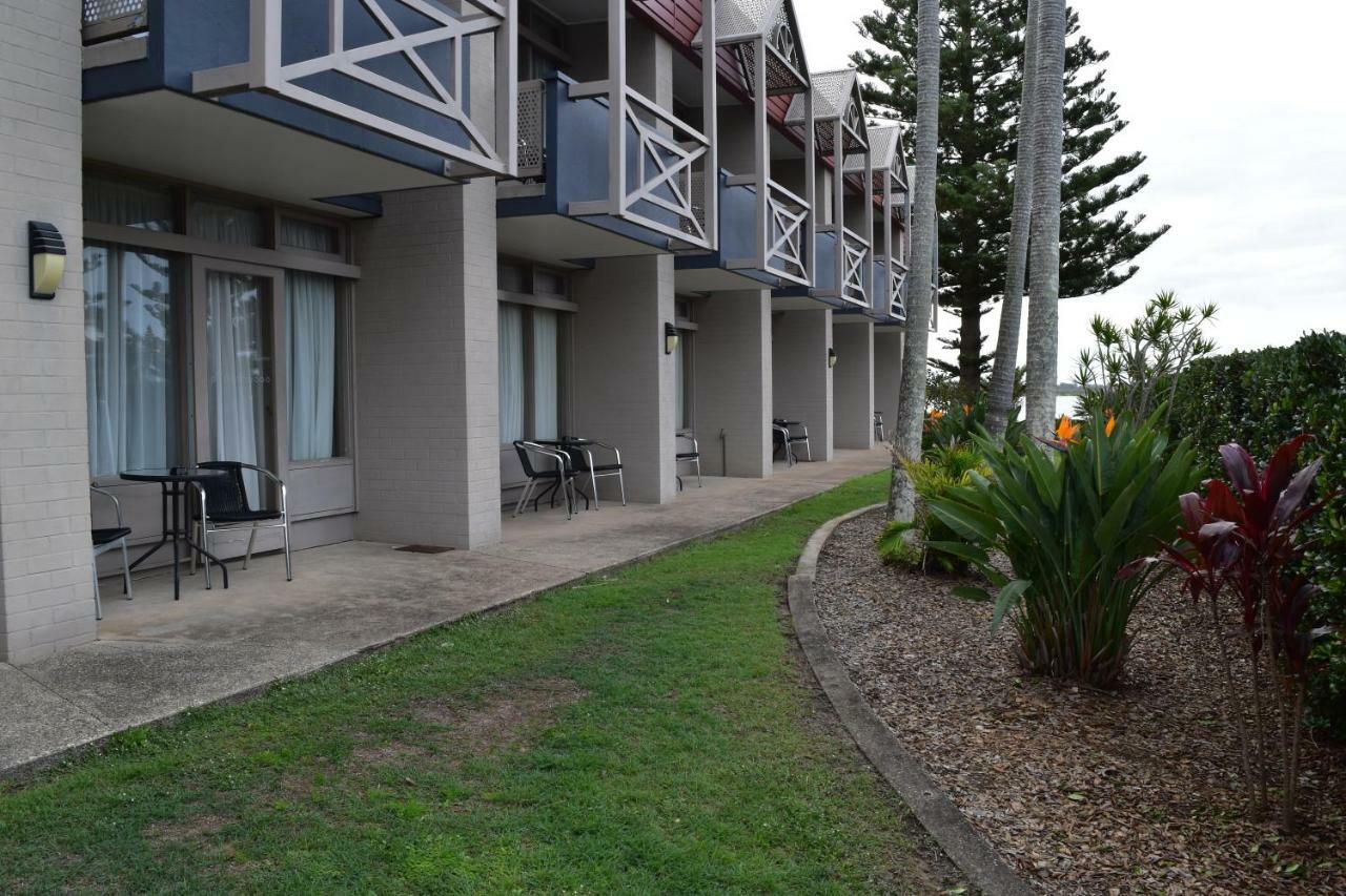 Comfort Waters Edge Resort