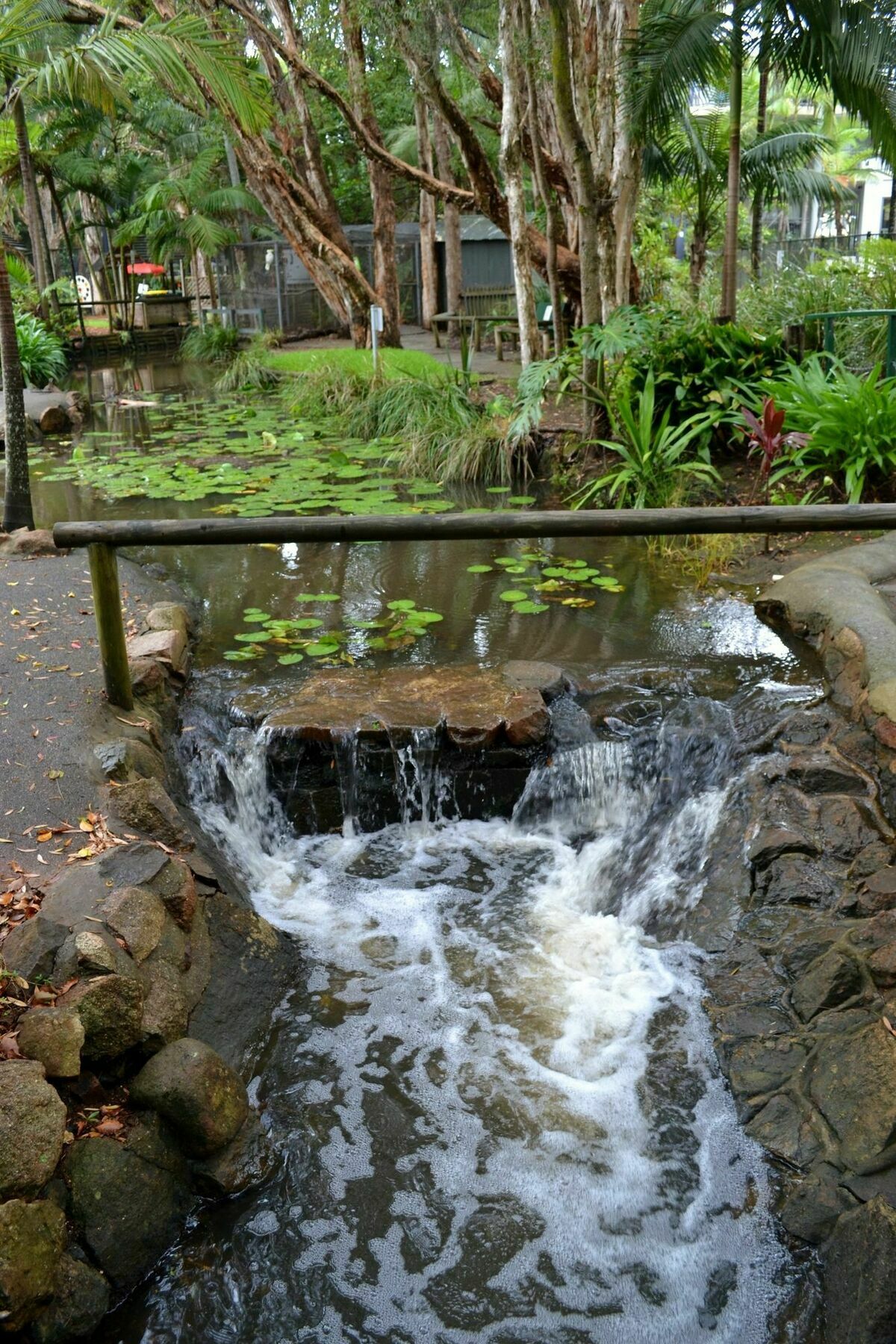 Flynns Aparthotel 4*