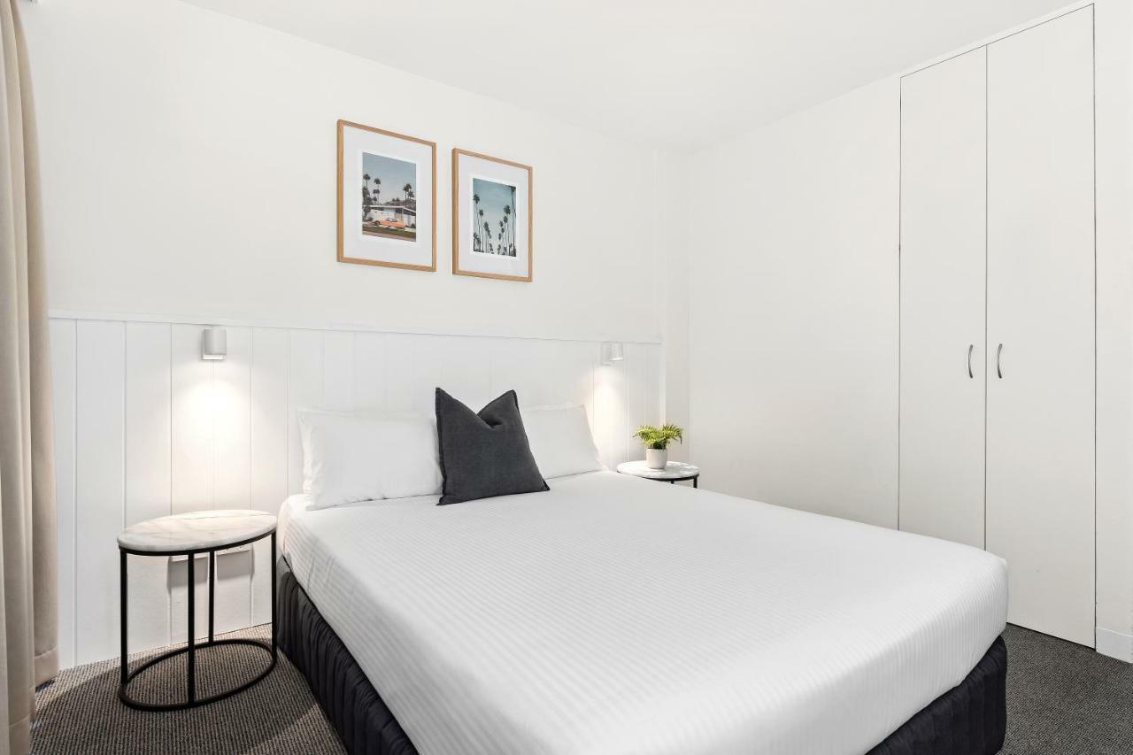 Motel The Mid Pacific 4*