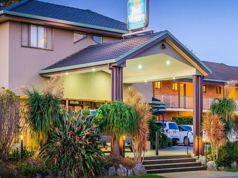 Macquarie Barracks Motor Motel 4*