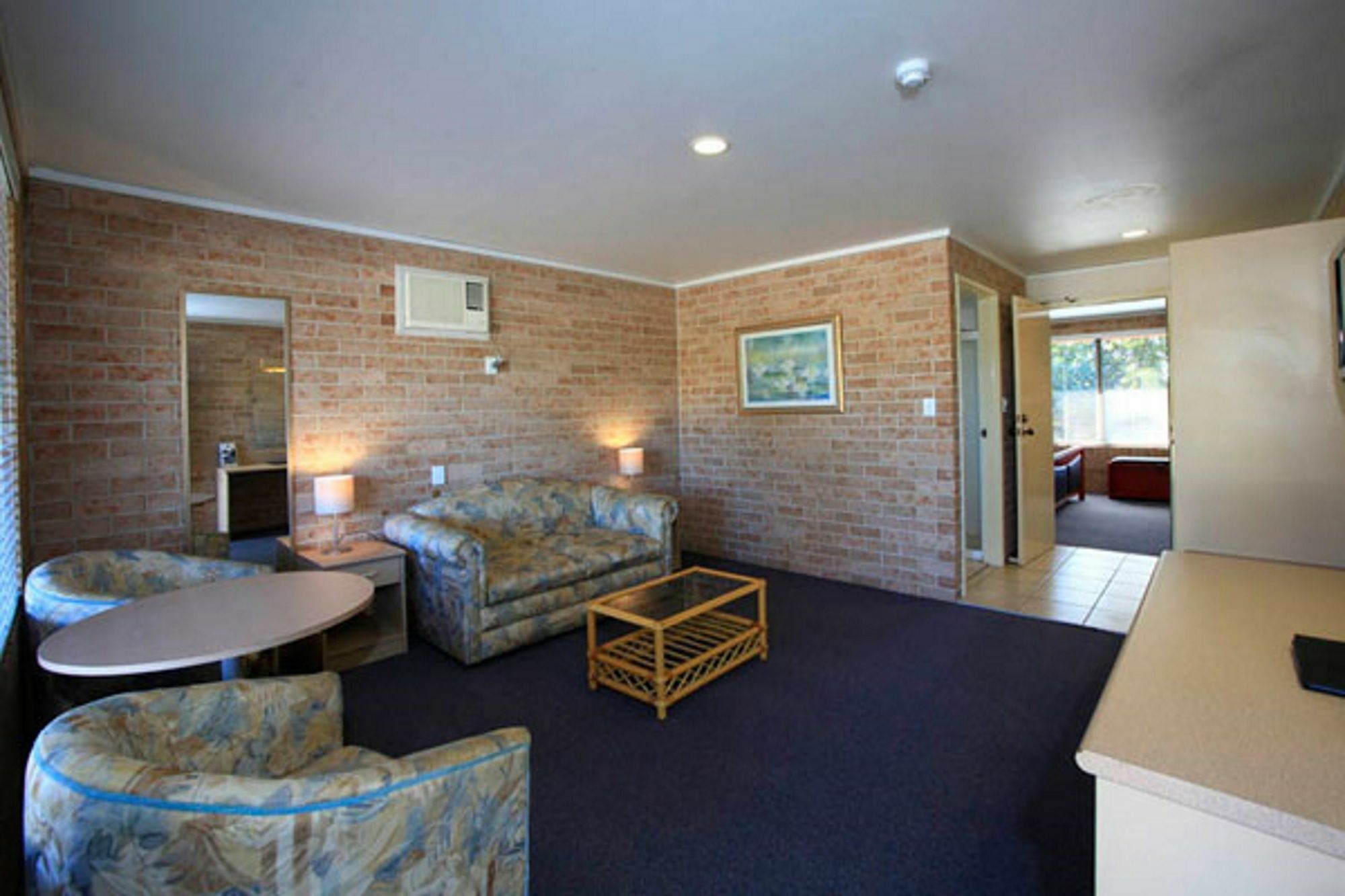 Macquarie Barracks Motor Motel