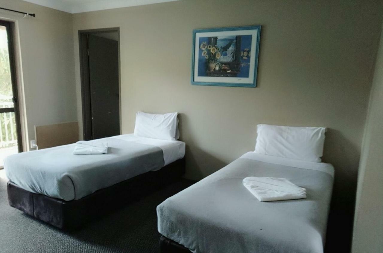 Excelsior Motor Motel 3*