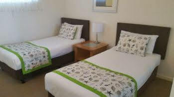 Aparthotel Flynns 4*