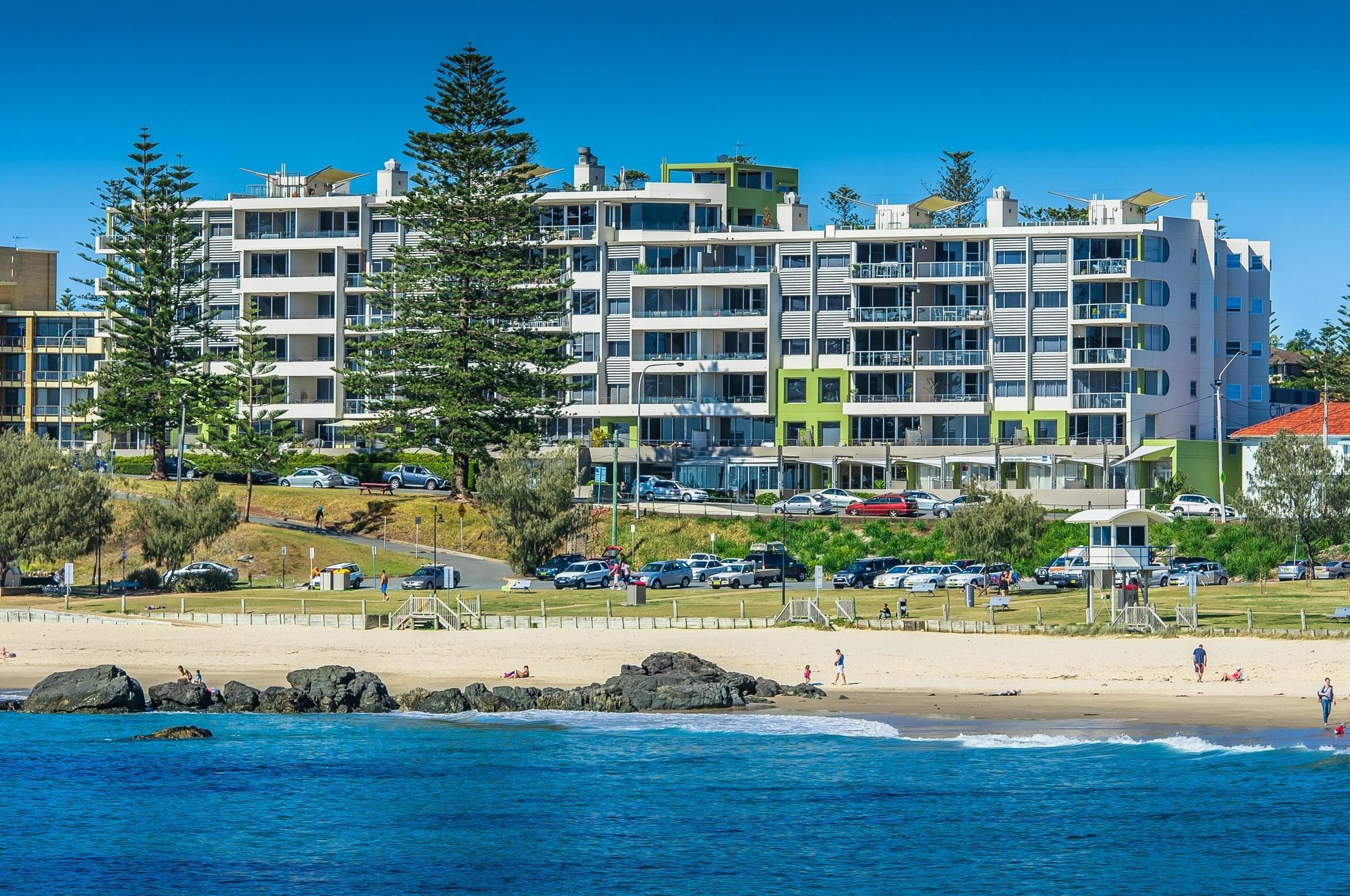 Sandcastle Aparthotel 4*