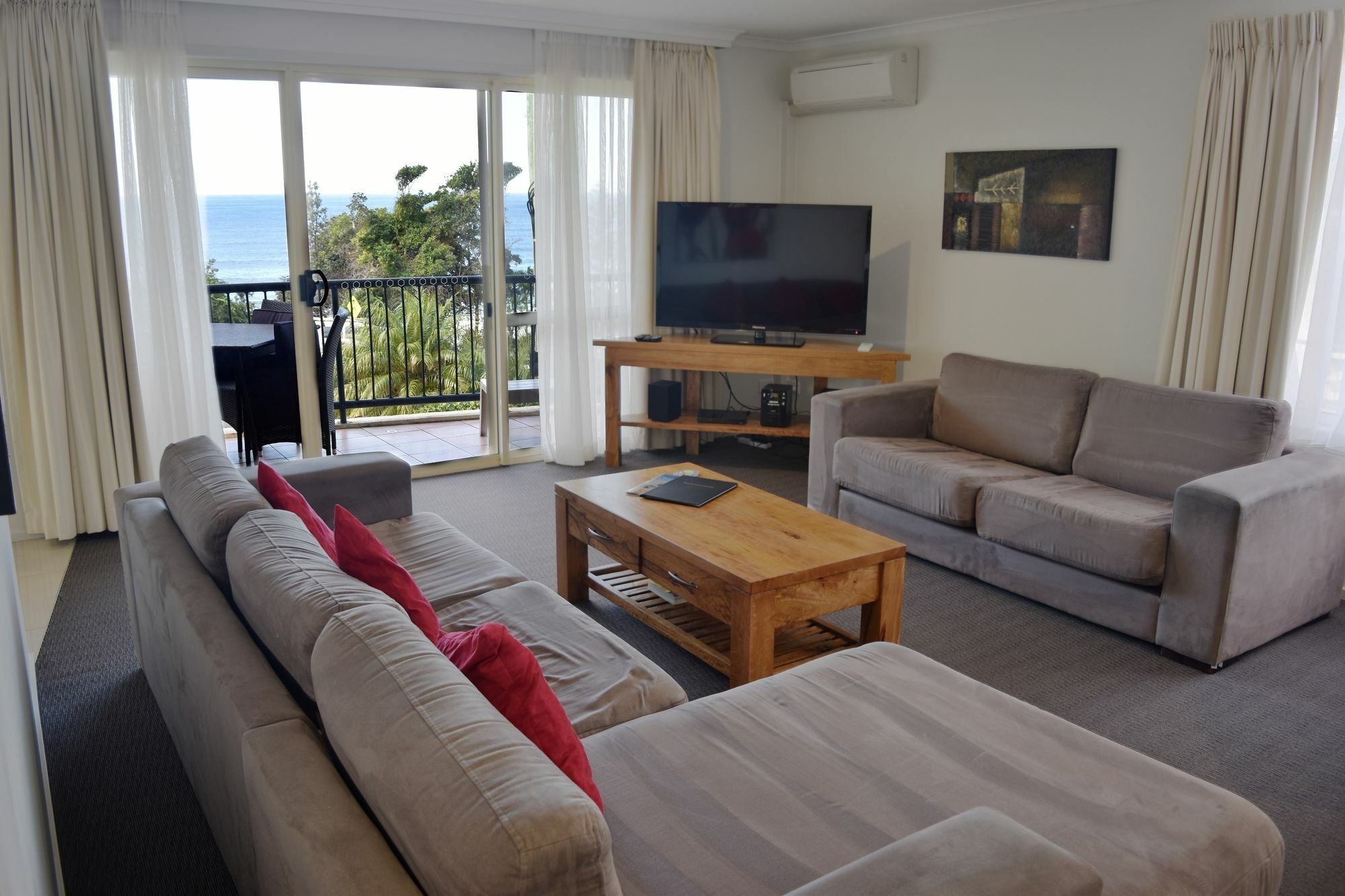 Beachside Aparthotel