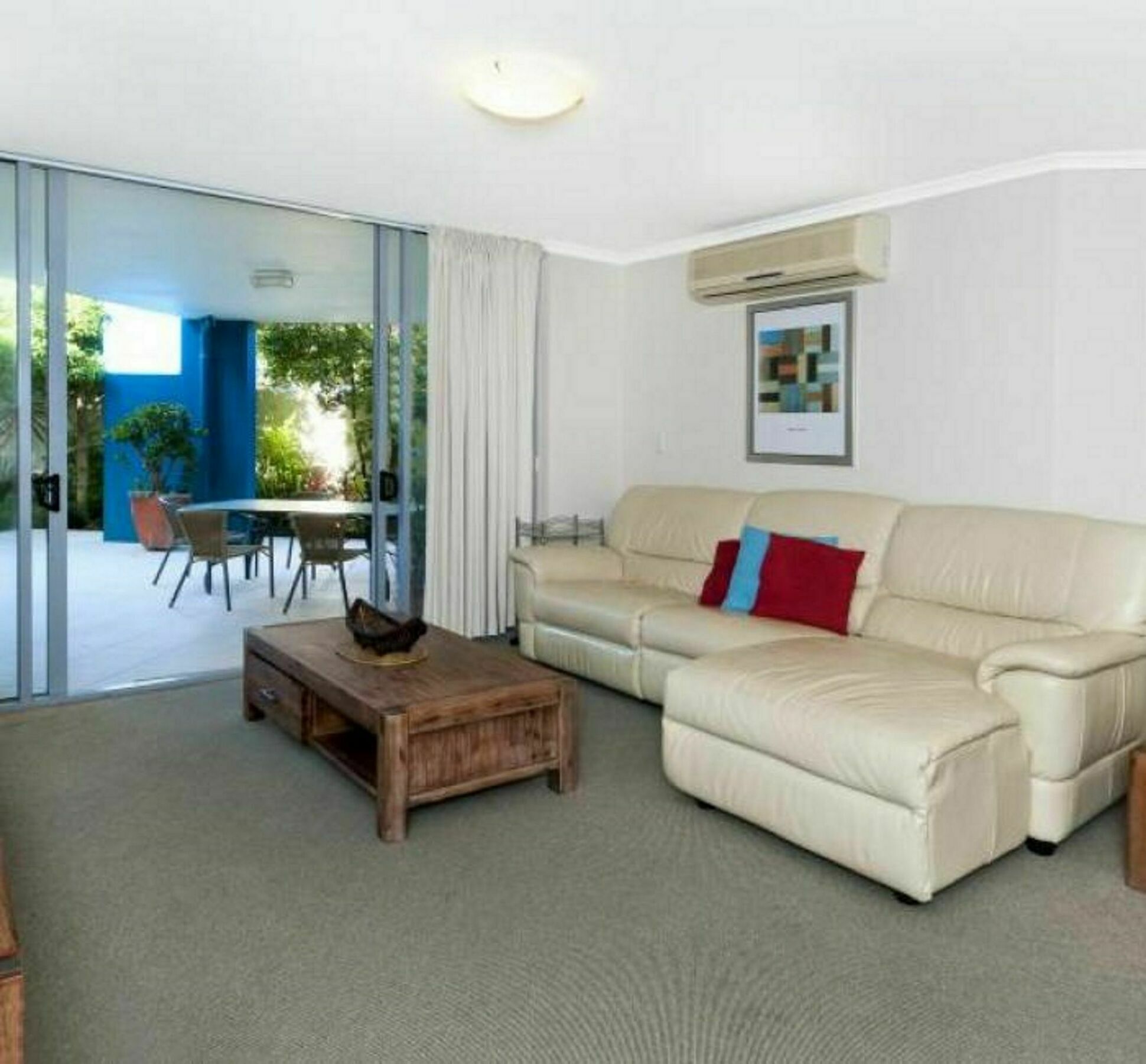 Ki Ea Apartment