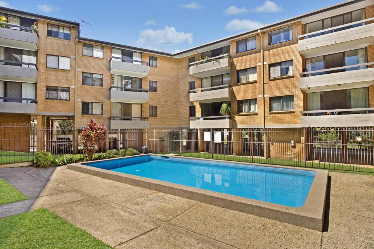 Berdella Park 25 6 Flynn Street *