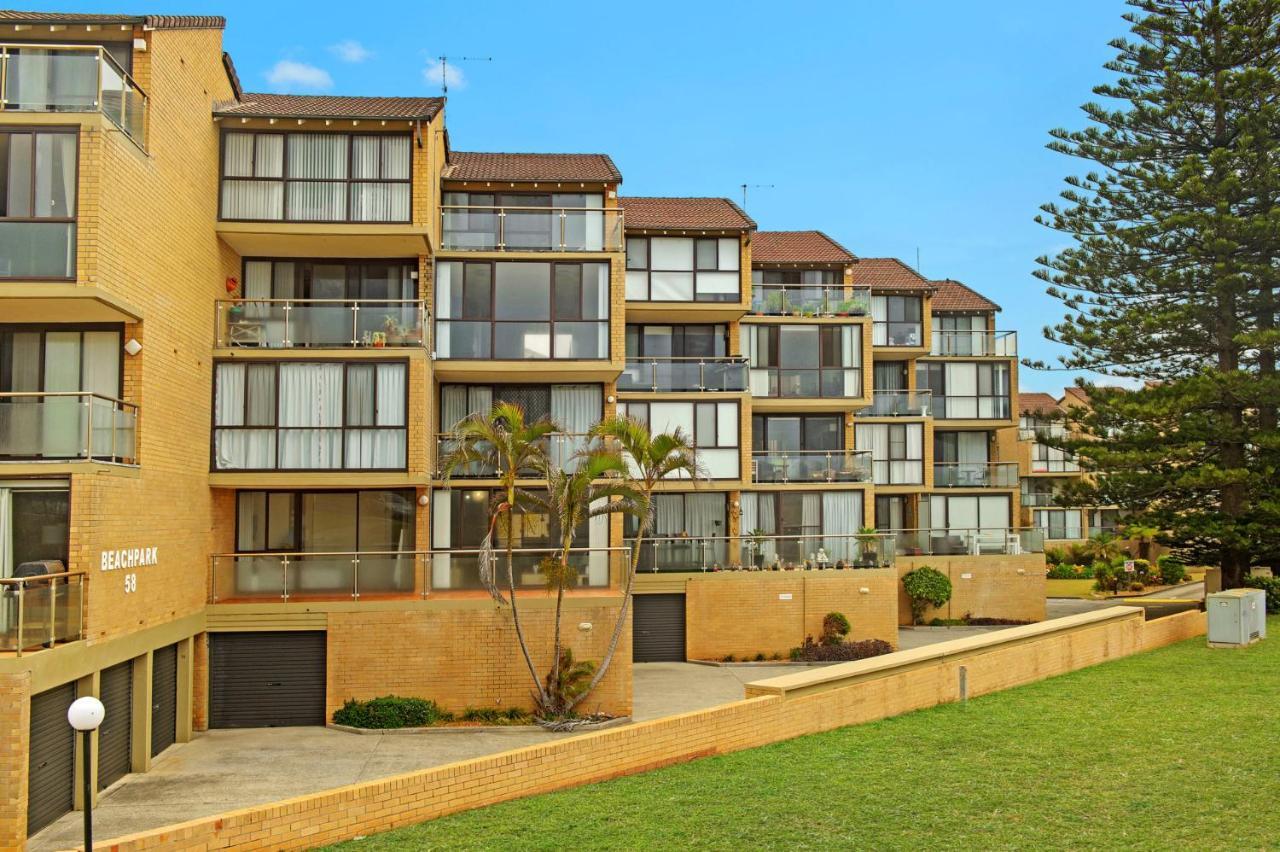 Apartment Beachpark 9 958 Pacific Drive *