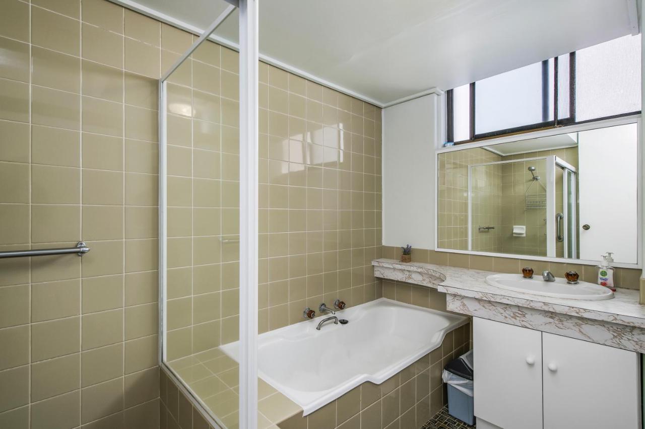 Tasman Towers 12 3 Munster Street Apartment *