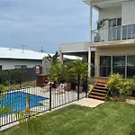 Flynns Executive Coastal Home With Pool