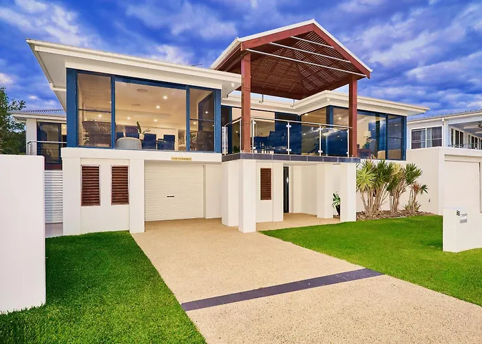 Riverside Luxury